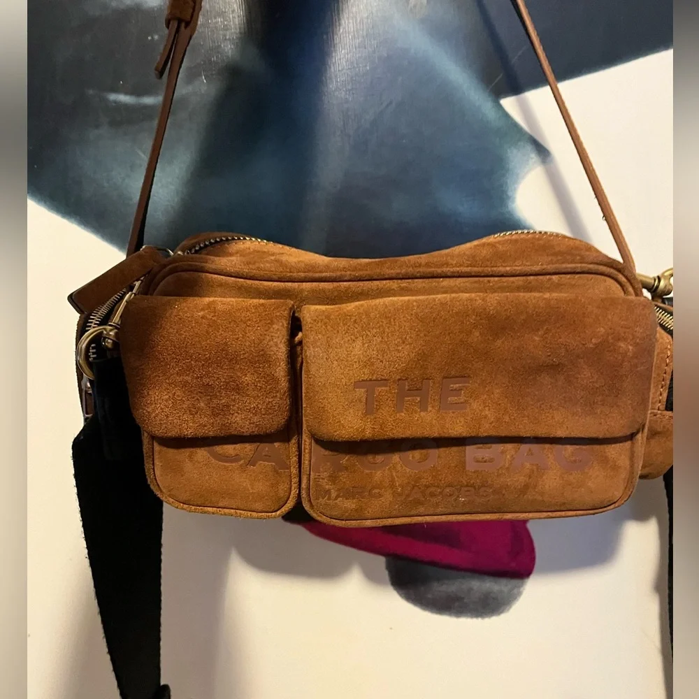 Marc Jacobs The Cargo Bag in Suede - Picture 2 of 14